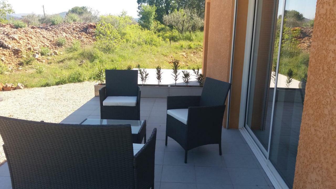 Chambres D'Hotes, B&B Climatisees La Borrellienne Saint-Maximin Εξωτερικό φωτογραφία